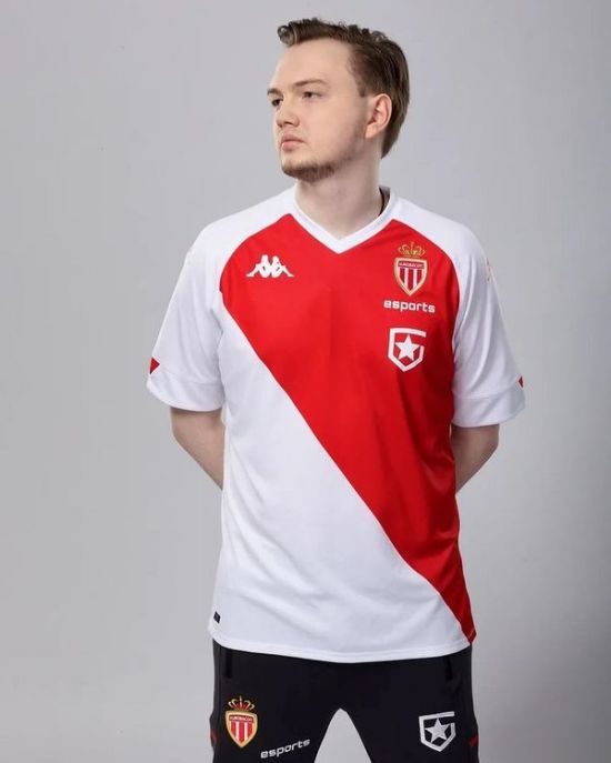 台湾战队CFO首次晋级英雄联盟世界赛八强引发热议